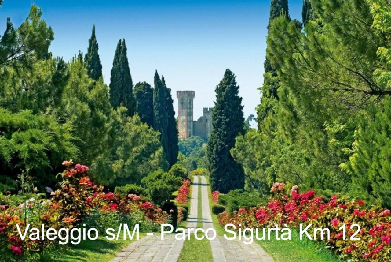 Appartamento "Il Vicolo" Peschiera del Garda Exterior foto
